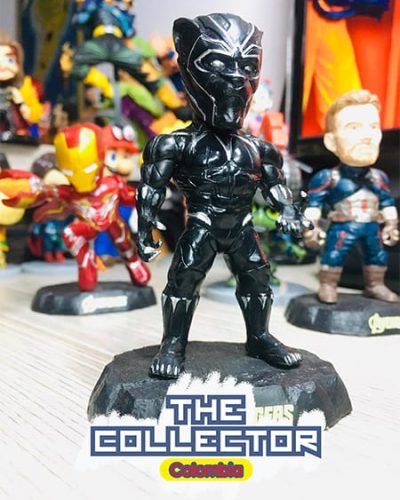 figura de coleccion de pantera negra colombia
