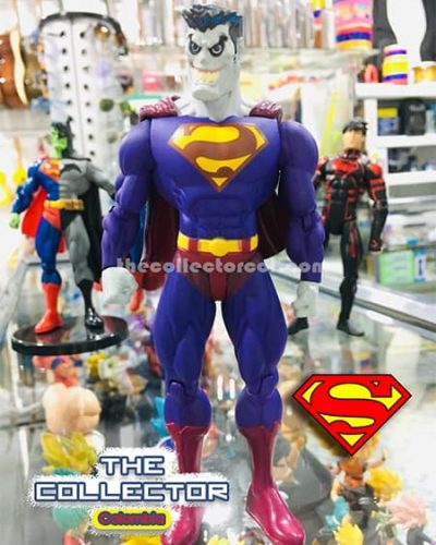 figura de colección de superman
