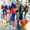 figura de colección de superman